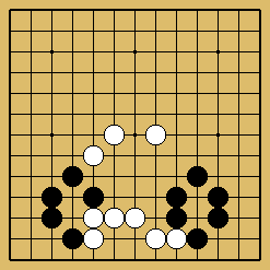 棋譜解説図(数字、記号入り) 棋譜解説図(数字、記号入り)